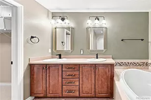 9218 Viaggio Way, Littleton, CO 80126 - Photo 29