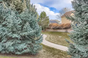 8014 E Harvard Cir, Denver, CO 80231 - Photo 23
