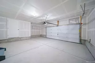 46542 Avery Ln, Bennett, CO 80102 - Photo 7