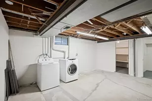 3390 S Holly Pl, Denver, CO 80222 - Photo 29