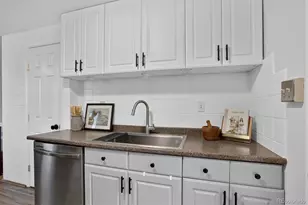 3900 S Inca St, Englewood, CO 80110 - Photo 9
