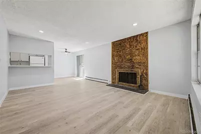 21 Newark Street #D, Aurora, CO 80012 - Photo 3