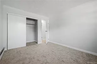 21 Newark St, Aurora, CO 80012 - Photo 25