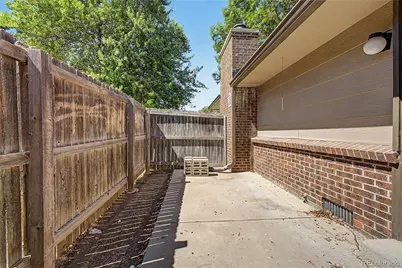 21 Newark Street #D, Aurora, CO 80012 - Photo 29