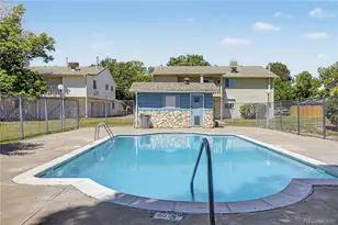 21 Newark St, Aurora, CO 80012 - Photo 33