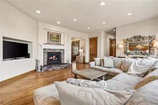 1251 Buffalo Ridge Rd, Castle Pines, CO 80108 - Photo 7