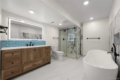 5613 S Elk Court, Aurora, CO 80016 - Photo 29