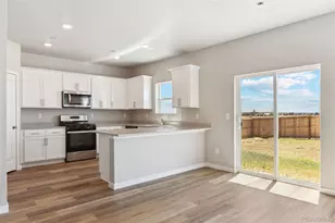 48165 Shetland Dr, Bennett, CO 80102 - Photo 7