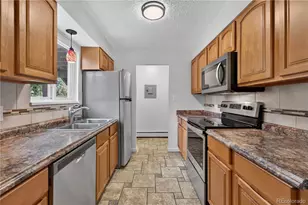 1390 Everett Ct, Lakewood, CO 80215 - Photo 7