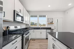 1540 Sanitas Ln, Lafayette, CO 80026 - Photo 9