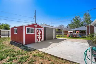 1558 Spruce St, Denver, CO 80220 - Photo 29