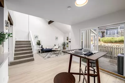 1055 S Fraser Way, Aurora, CO 80012 - Photo 5