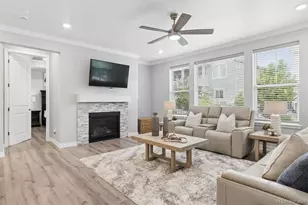 8801 S Ukraine Ct, Aurora, CO 80016 - Photo 17