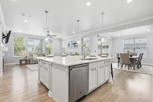 8801 S Ukraine Ct, Aurora, CO 80016 - Photo 11