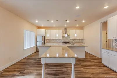 995 S Locust Street, Denver, CO 80224 - Photo 15