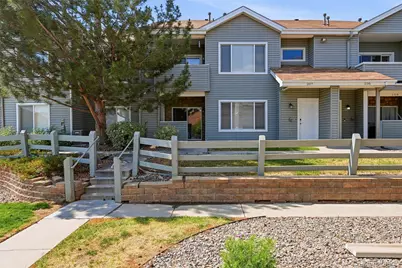 912 S Yampa Street #107, Aurora, CO 80017 - Photo 1