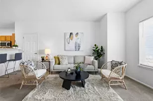 912 S Yampa St, Aurora, CO 80017 - Photo 11