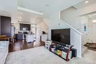 13589 E 102nd Pl, Commerce City, CO 80022 - Photo 3