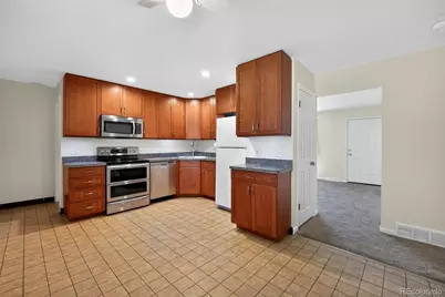 8245 Ames Way, Arvada, CO 80003 - Photo 15