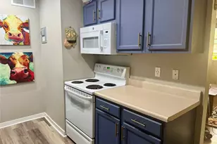 10211 Ura Ln, Thornton, CO 80260 - Photo 7