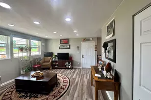 10211 Ura Ln, Thornton, CO 80260 - Photo 3