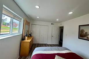 10211 Ura Ln, Thornton, CO 80260 - Photo 9