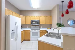 8369 S Independence Cir, Littleton, CO 80128 - Photo 7