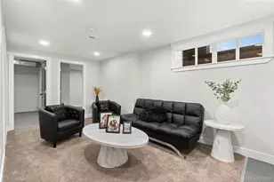 2655 Monaco Pkwy, Denver, CO 80207 - Photo 17