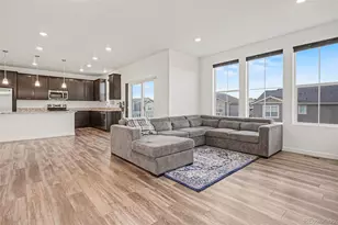 1053 Highpoint Trl, Elizabeth, CO 80107 - Photo 3