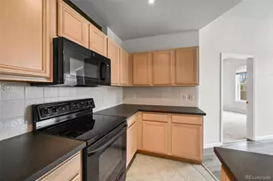 15475 Andrews Dr, Denver, CO 80239 - Photo 9