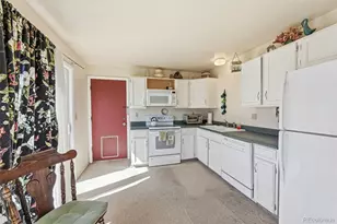 6222 W 70th Ave, Arvada, CO 80003 - Photo 9