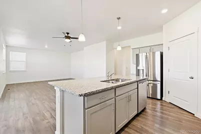 2425 Mountain Sky Drive, Fort Lupton, CO 80621 - Photo 3