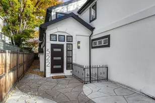 522 Columbine St, Denver, CO 80206 - Photo 3