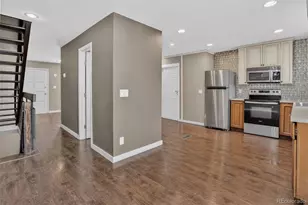 6870 S Broadway, Centennial, CO 80122 - Photo 15