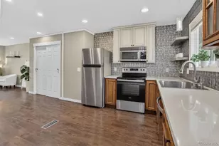 6870 S Broadway, Centennial, CO 80122 - Photo 9