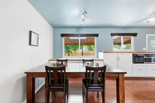 3233 Troy St, Aurora, CO 80011 - Photo 11