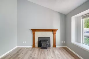 19714 E Oxford Dr, Aurora, CO 80013 - Photo 23