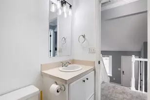 19714 E Oxford Dr, Aurora, CO 80013 - Photo 15