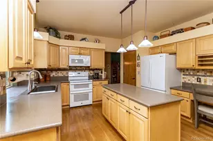 15235 Jessie Dr, Colorado Springs, CO 80921 - Photo 9