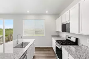 17426 E 89th Ave, Commerce City, CO 80022 - Photo 11