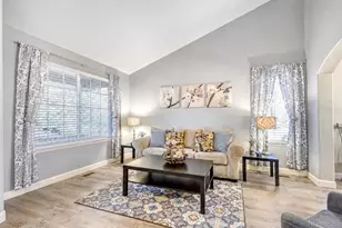 360 Kingbird Cir, Highlands Ranch, CO 80129 - Photo 3