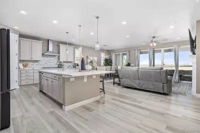 9698 Danube Court, Commerce City, CO 80022 - Photo 7