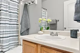 3889 S Kirk Way, Aurora, CO 80013 - Photo 23