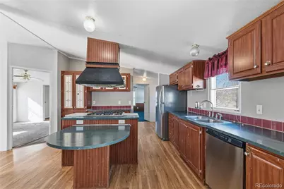 4899 Barron Circle, Longmont, CO 80504 - Photo 9