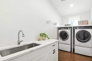 2351 N Glencoe St, Denver, CO 80207 - Photo 31