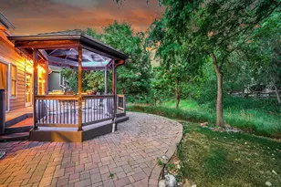 8 Summit Cedar Dr, Littleton, CO 80127 - Photo 33