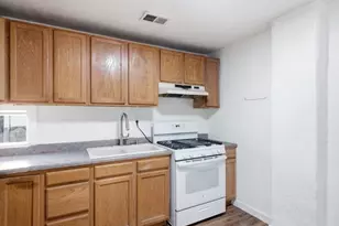 135 N 9th Ave, Brighton, CO 80601 - Photo 17