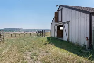 1463 Clarkes Cir, Castle Rock, CO 80109 - Photo 45