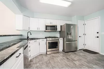 6366 S Harrison Court, Centennial, CO 80121 - Photo 3