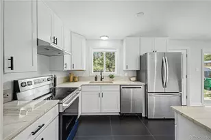 328 Troy St, Aurora, CO 80011 - Photo 7